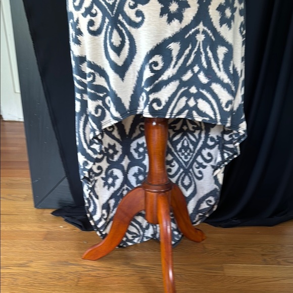 Cosmo*L Elegant Patterned Stretchy Dress, Med - Picture 4 of 11